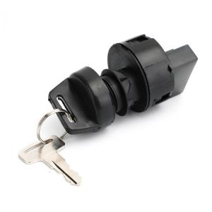 סוויץ' ומפתח ל RZR XP 800 /900 /1000 מספר קטלוגי 4012165 